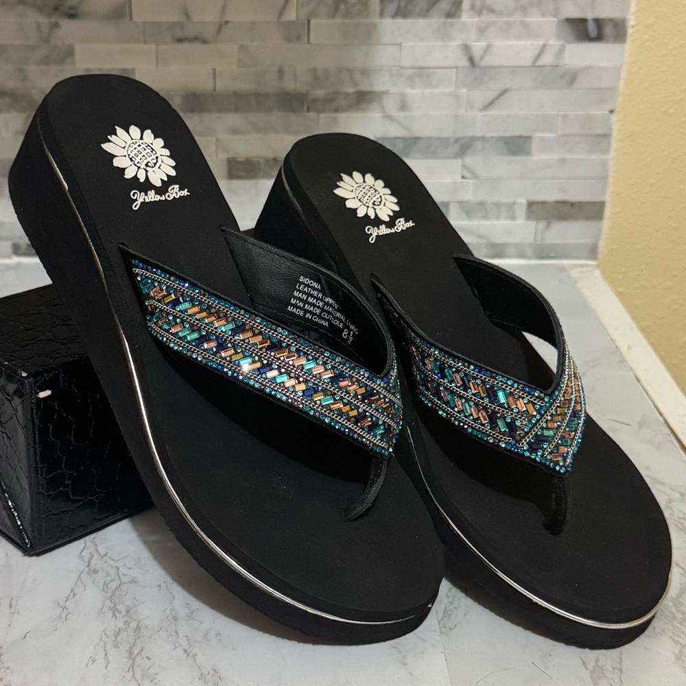 Yellow Box Black Sandals with Multicolor Turquoise Beading - Picture 2 of 7